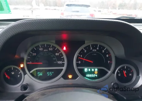 2010 Jeep Wrangler Unlimited Rubicon из США, поврежденный, VIN 1J4BA6H17AL123097